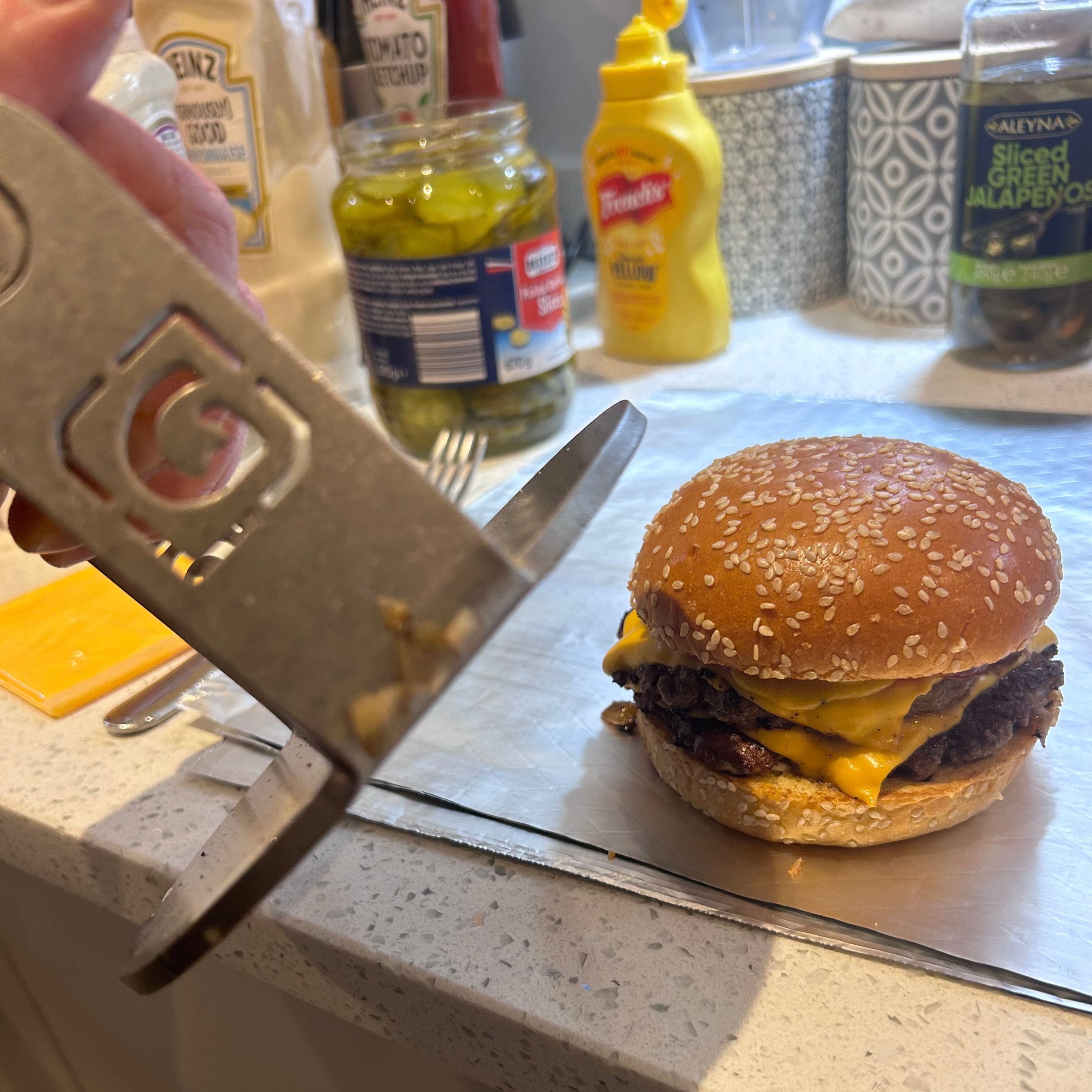 BURGER PATTY PRESS 5 INCH
